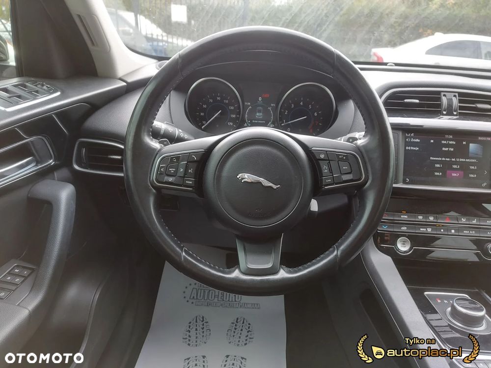 Jaguar F-Pace 3.0 V6 AWD Prestige - 28