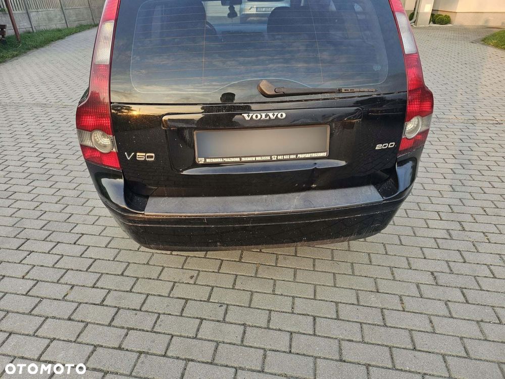 zderzak tylny volvo v50 kod lakieru 019-26 - 1