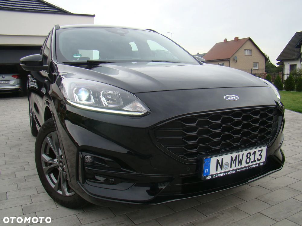 Ford Kuga 1.5 EcoBoost ST-LINE - 2