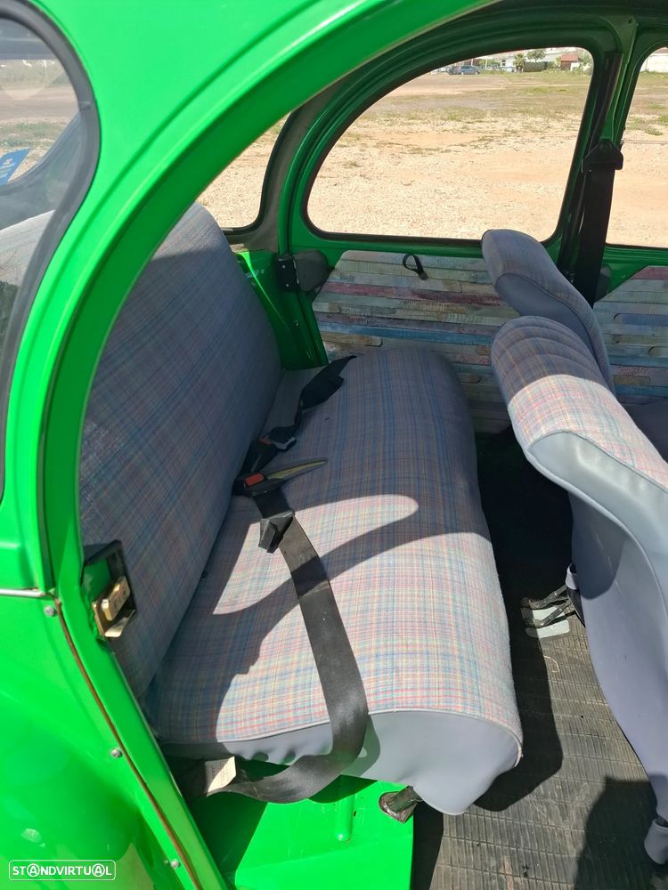 Citroën 2CV - 10