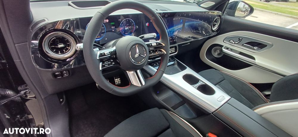 Mercedes-Benz GLB - 15