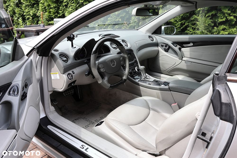 Mercedes-Benz SL 500 7G-TRONIC - 28