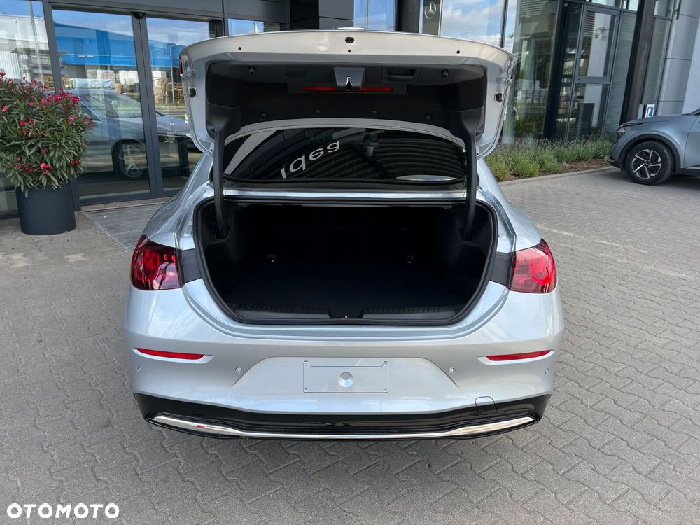 Mercedes-Benz CLA - 19
