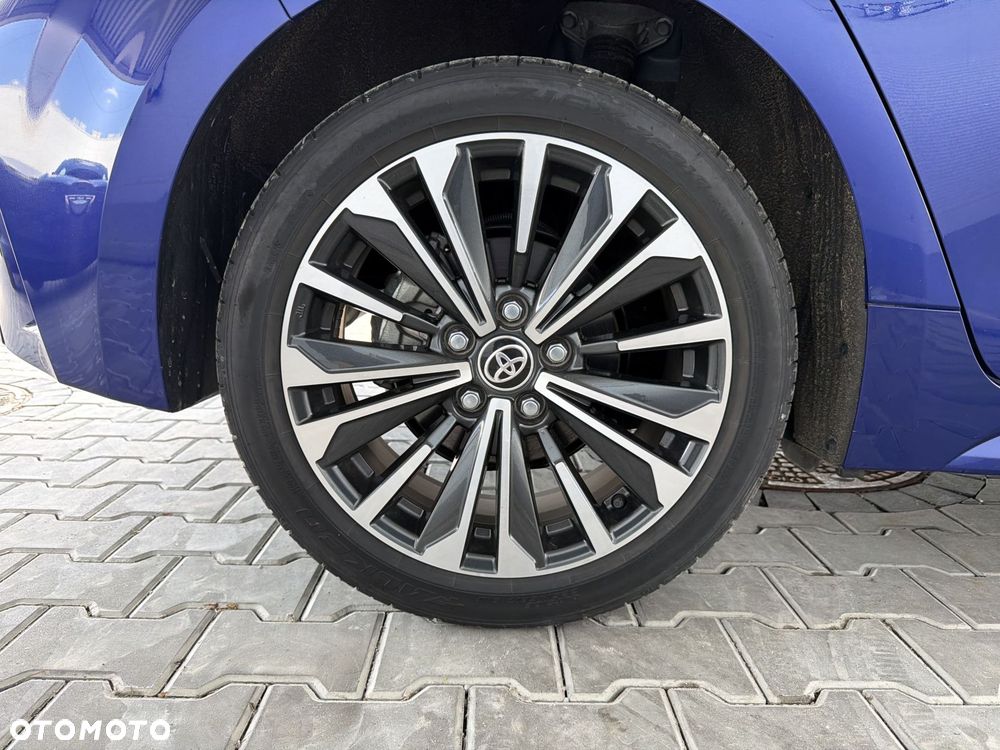 Toyota Corolla 1.8 Hybrid Style - 22
