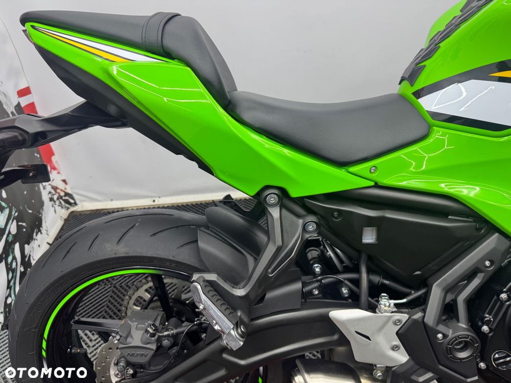 Kawasaki Ninja - 26