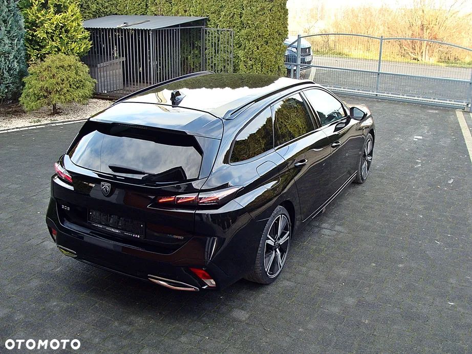 Peugeot 308 1.6 Hybrid PHEV GT EAT8 - 31