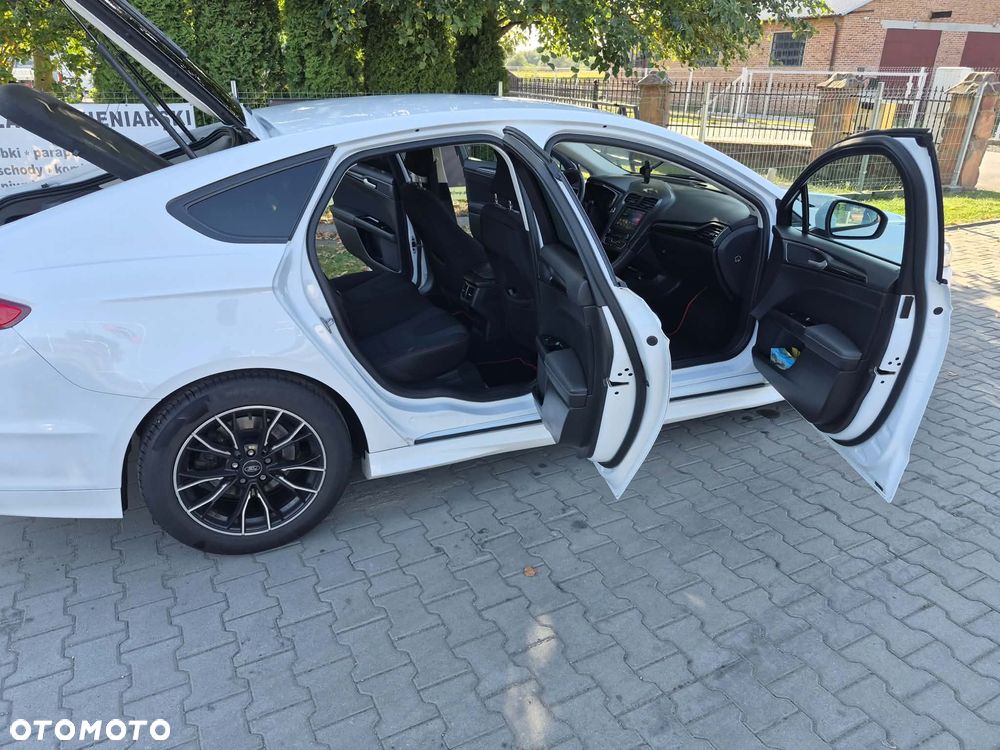 Ford Mondeo 2.0 TDCi Trend - 14