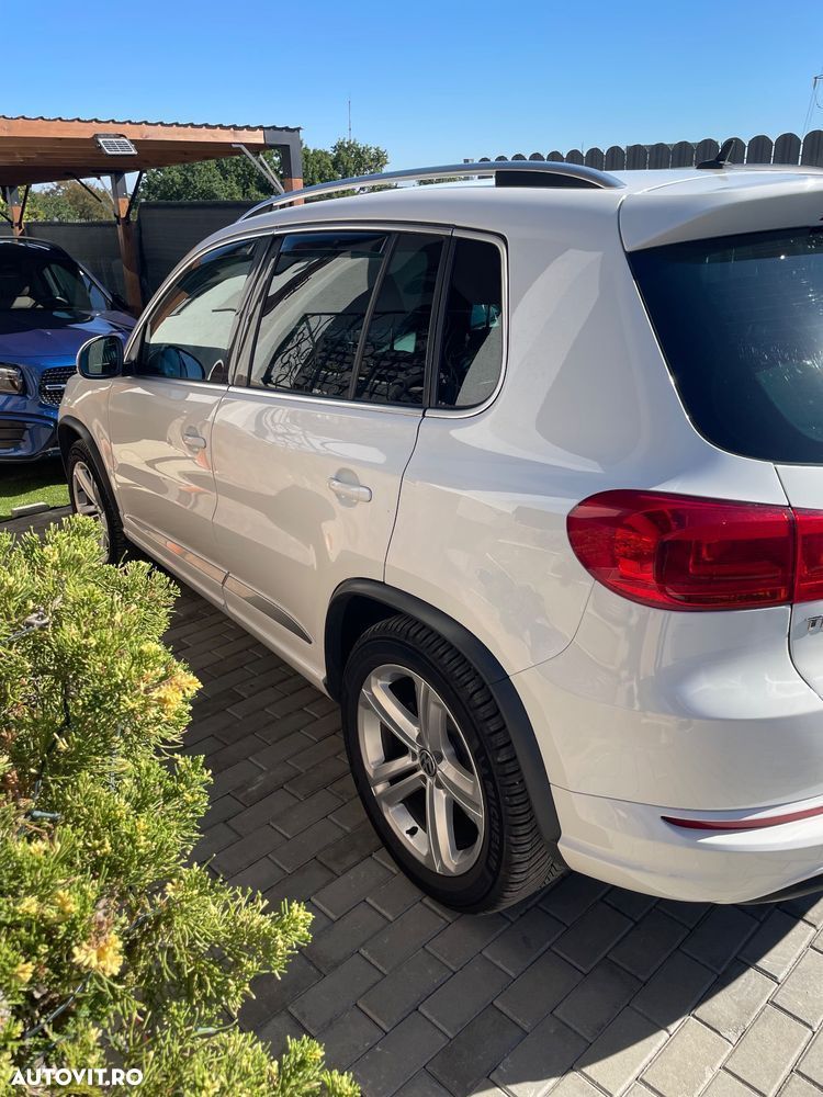 Volkswagen Tiguan 2.0 TDI 4Motion DSG Sport & Style - 3