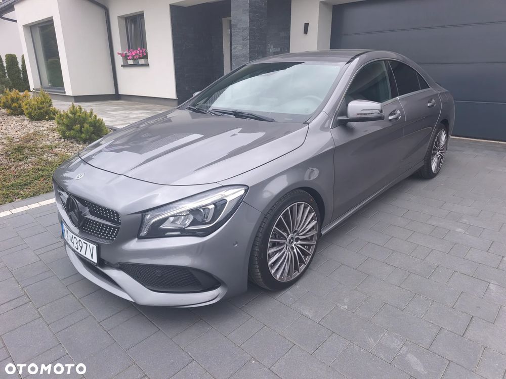 Mercedes-Benz CLA 180 7G-DCT AMG Line - 3