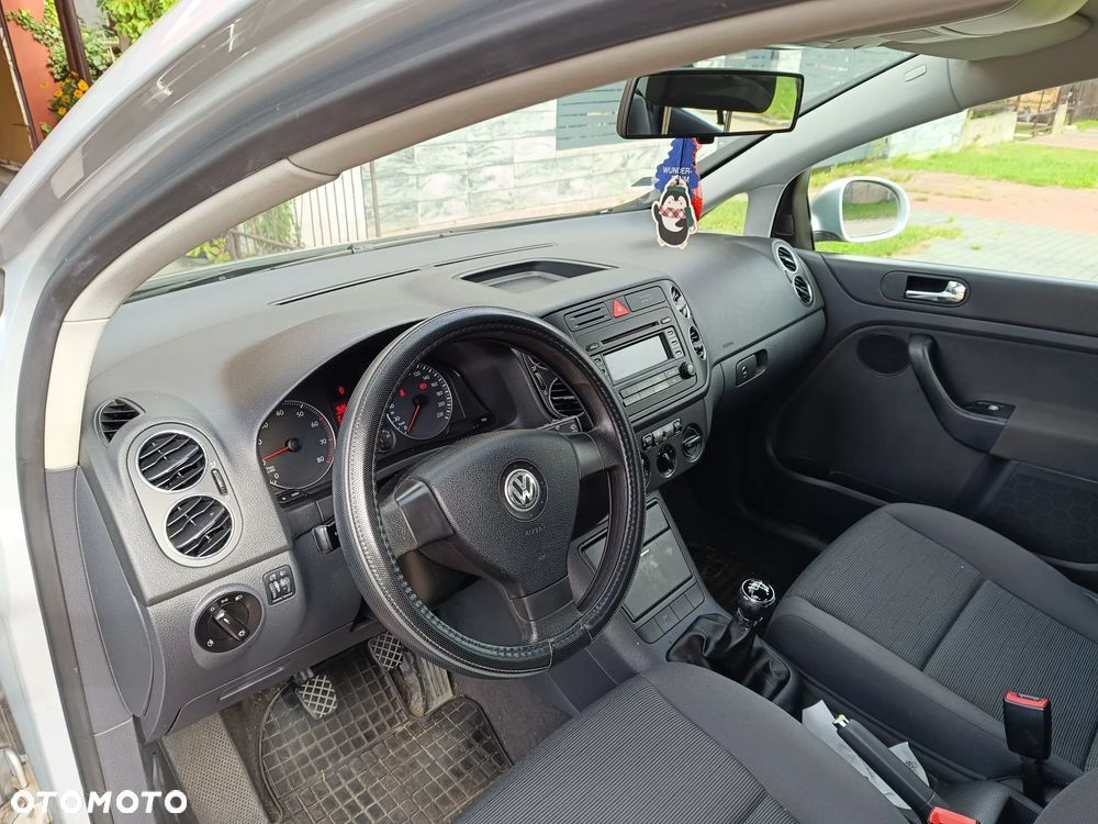 Volkswagen Golf - 12