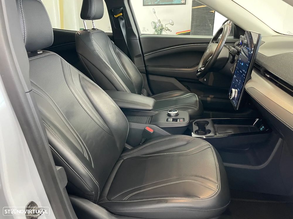 Ford Mustang Mach-E 98.7 kWh Premium - 17