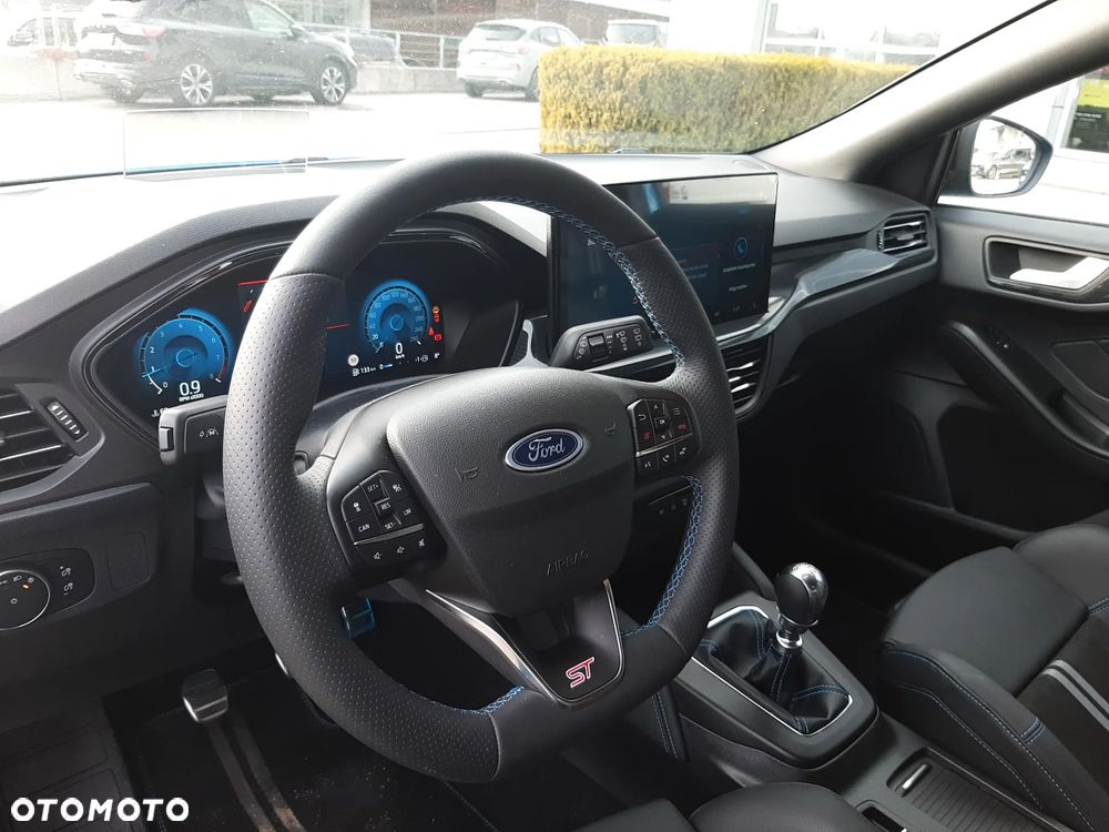 Ford Focus 2.3 EcoBoost ST X - 17