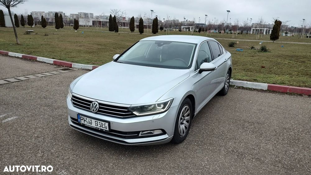 Volkswagen Passat 2.0 TDI (BlueMotion Technology) DSG Highline - 1