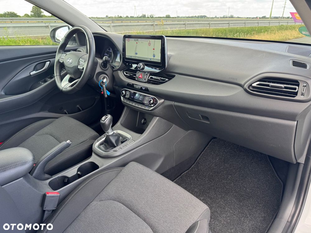 Hyundai i30 - 30