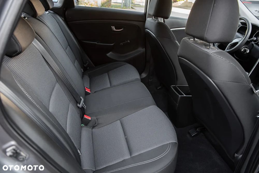 Hyundai i30 1.4 Trend - 26