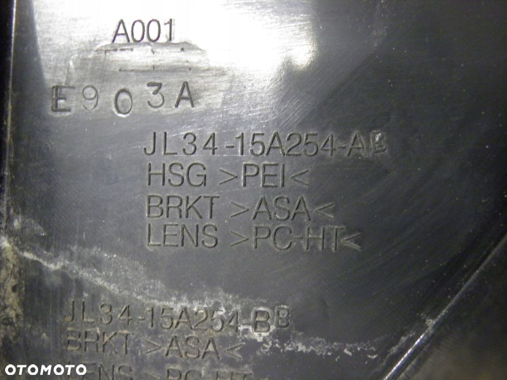 CHALOGEN RAMKA FORD F250 F350 2017 1L3415A254AB - 2