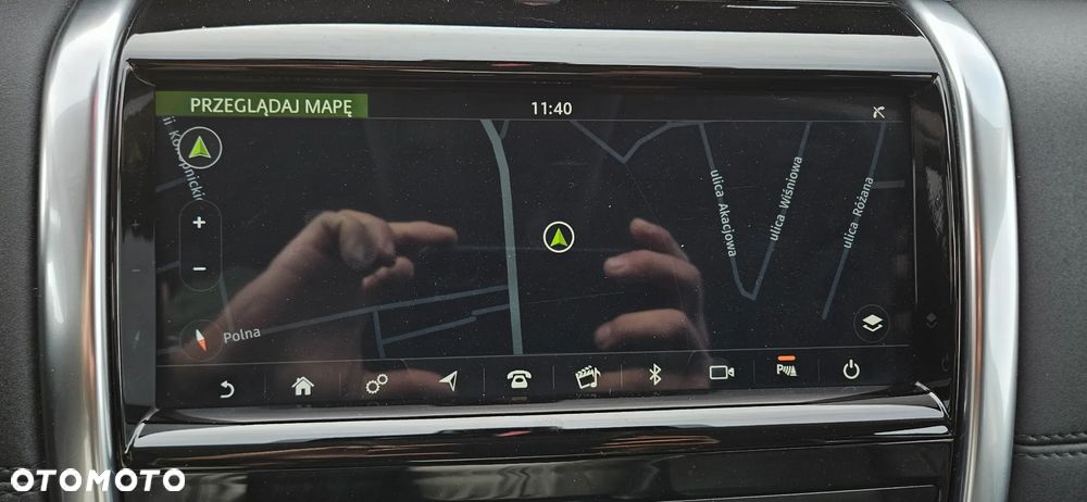 Land Rover Discovery Sport TD4 HSE Luxury - 13