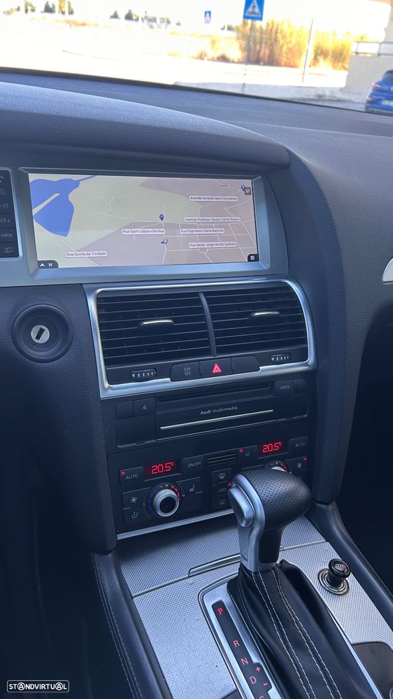 Audi Q7 3.0 V6 TDi quattro S-line Tiptronic - 16
