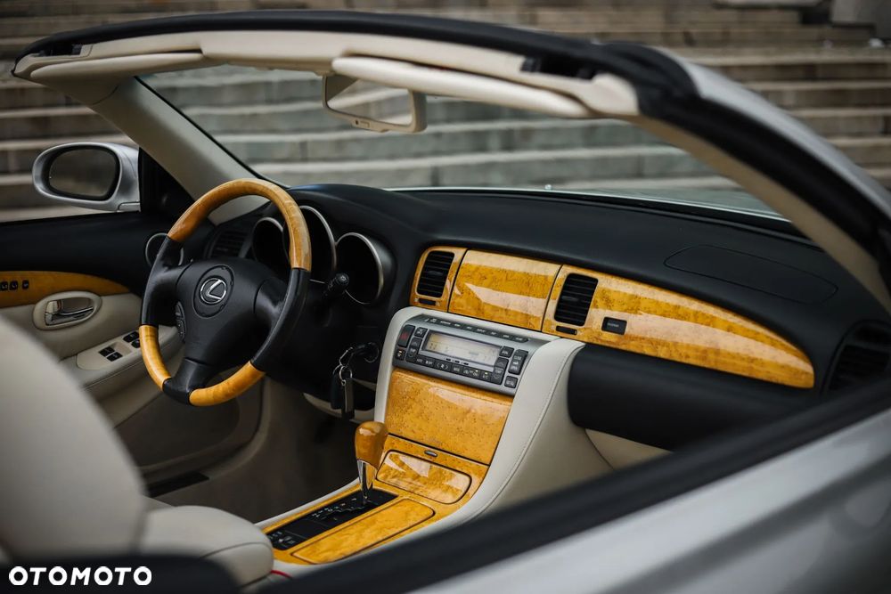 Lexus SC - 9