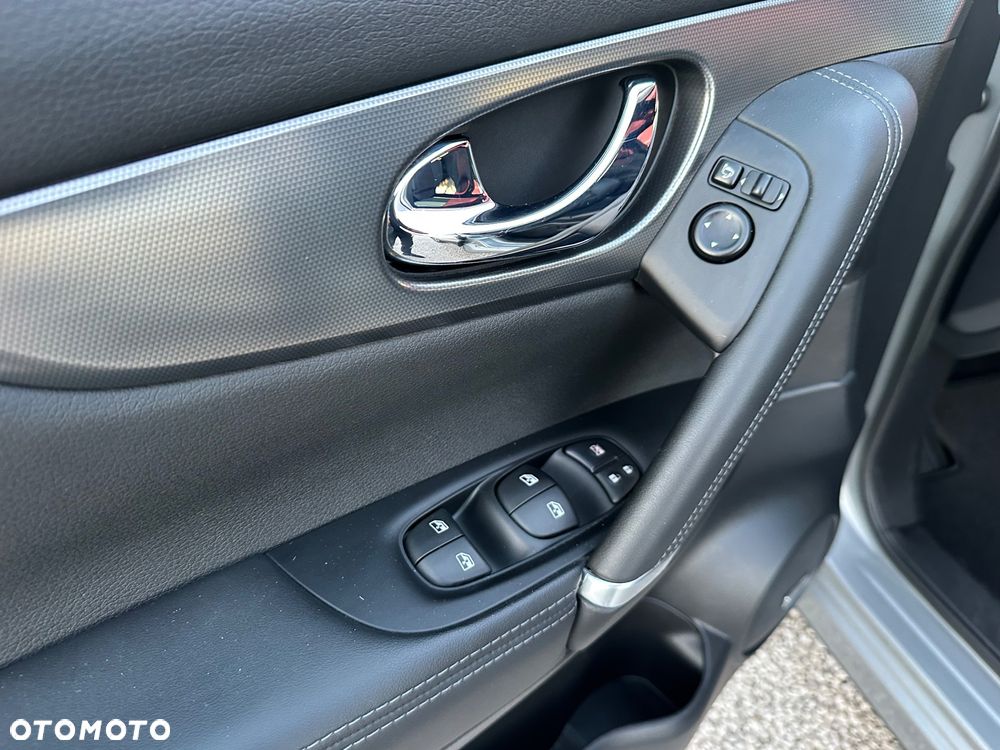 Nissan Qashqai 1.3 DIG-T DCT TEKNA+ - 21