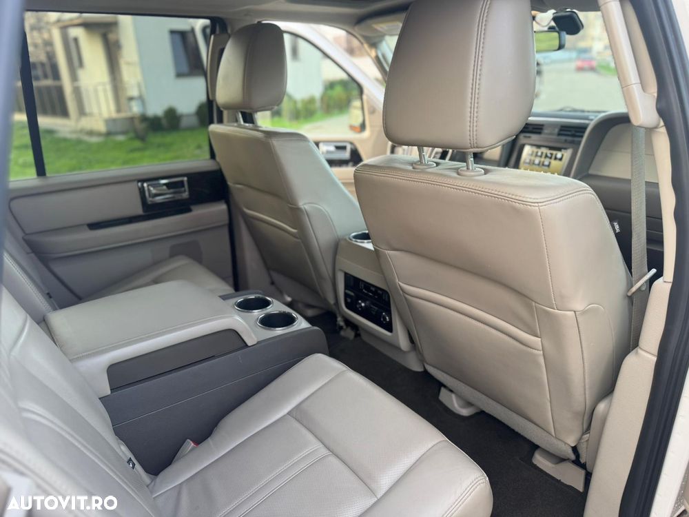 Lincoln Navigator - 15