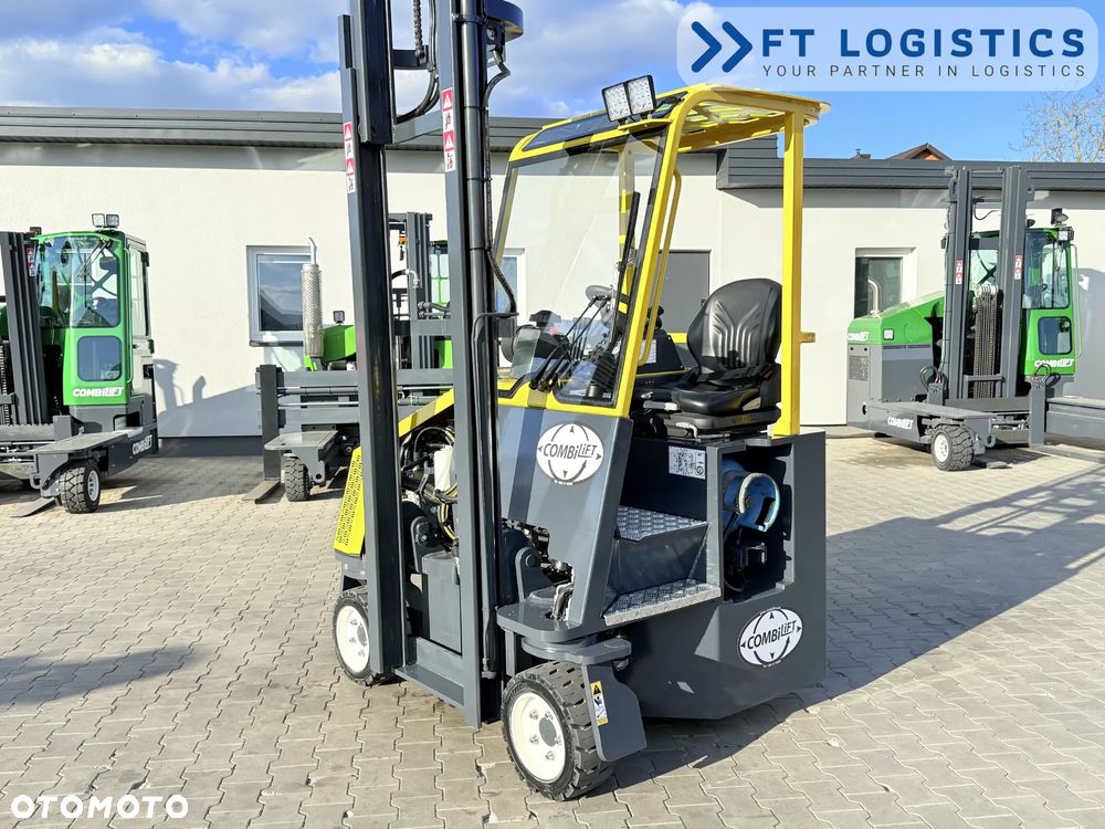 Combilift WÓZEK CZTEROKIERUNKOWY - WIELOKIERUNKOWY | COMBILIFT CB2500 | GAS | TRIPLEX 6000MM | POZYCJONER WIDEŁ | WOLNY SKOK | PRZESUW WIDEŁ | STAN IDEALNY | Szeroka oferta wózków czterokierunkowych i bocznych, dopasowanych do różnorodnych potrzeb i zastosowań - 32