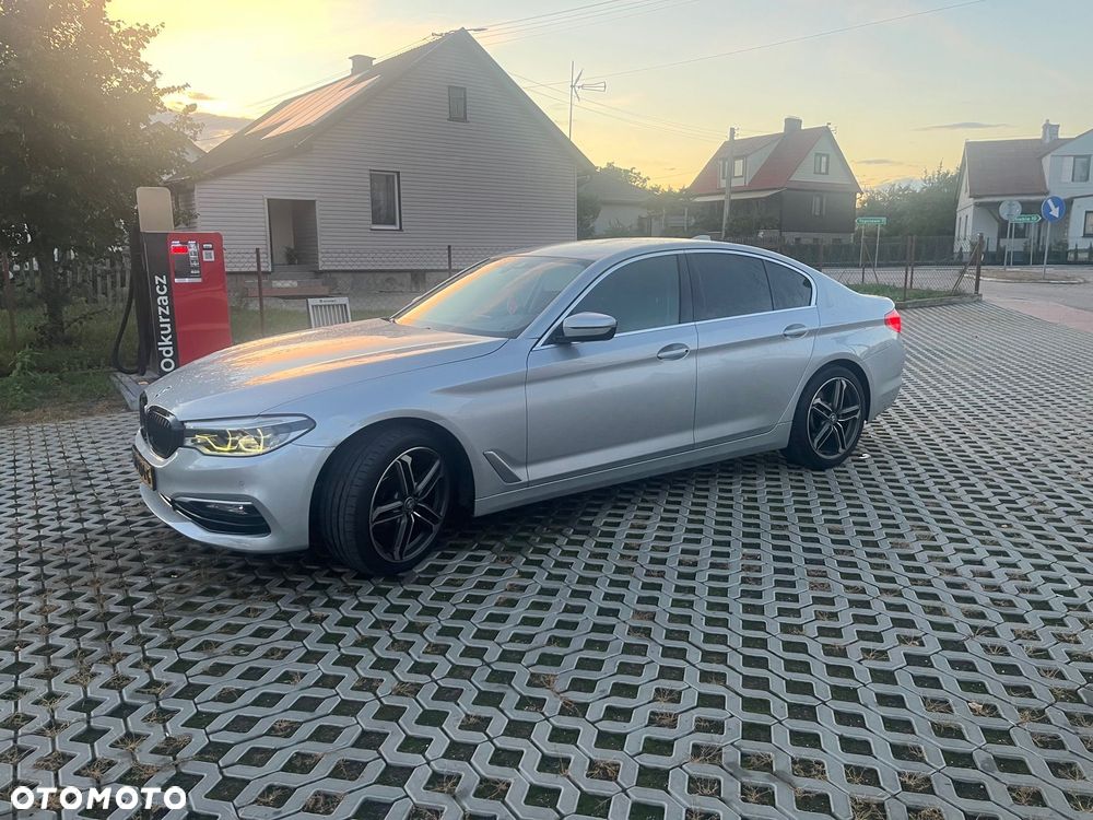 BMW Seria 5 520i - 2