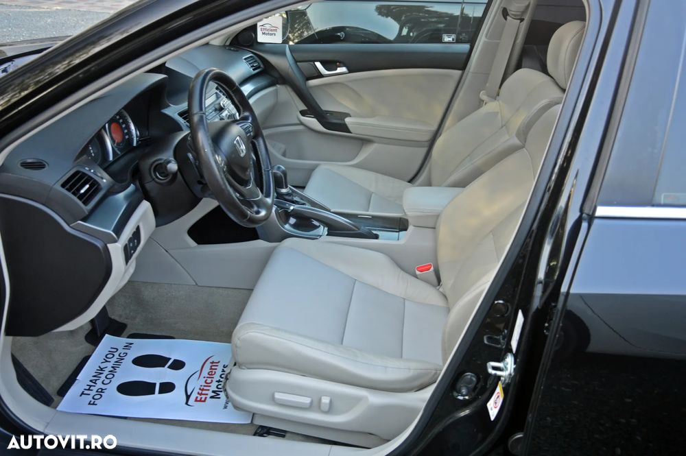 Honda Accord 2.2 i-DTEC AT Executive Navi - 22