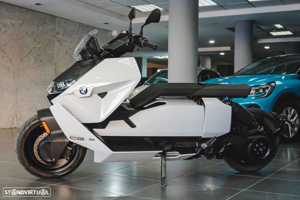 BMW CE 04 - 9