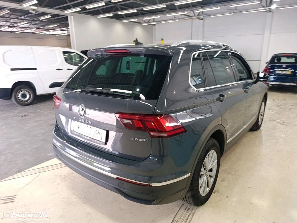 VW Tiguan 1.4 TSI eHybrid Conceptline DSG - 4