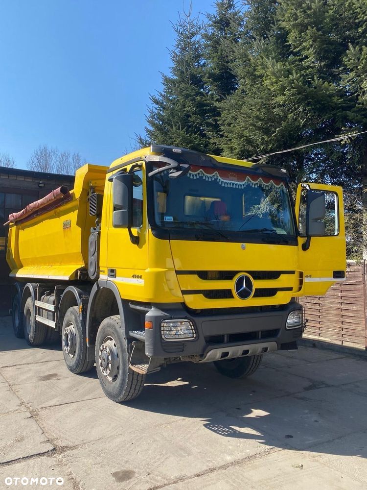 Mercedes-Benz Actros 4144 - 4