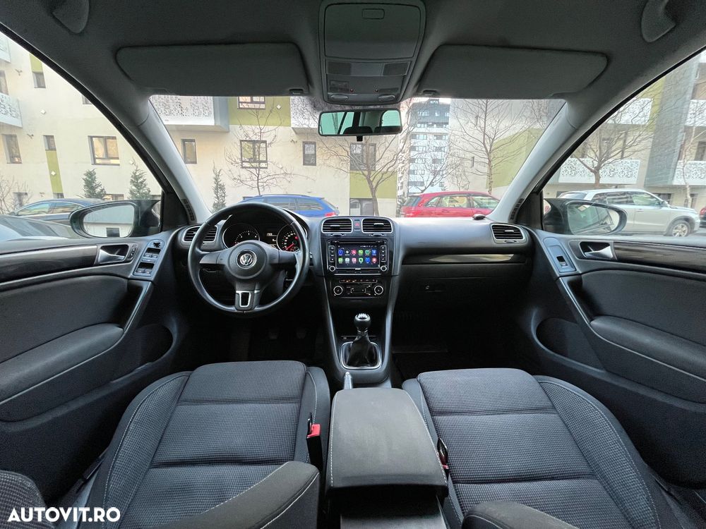 Volkswagen Golf 1.6 TDI DPF Comfortline - 12