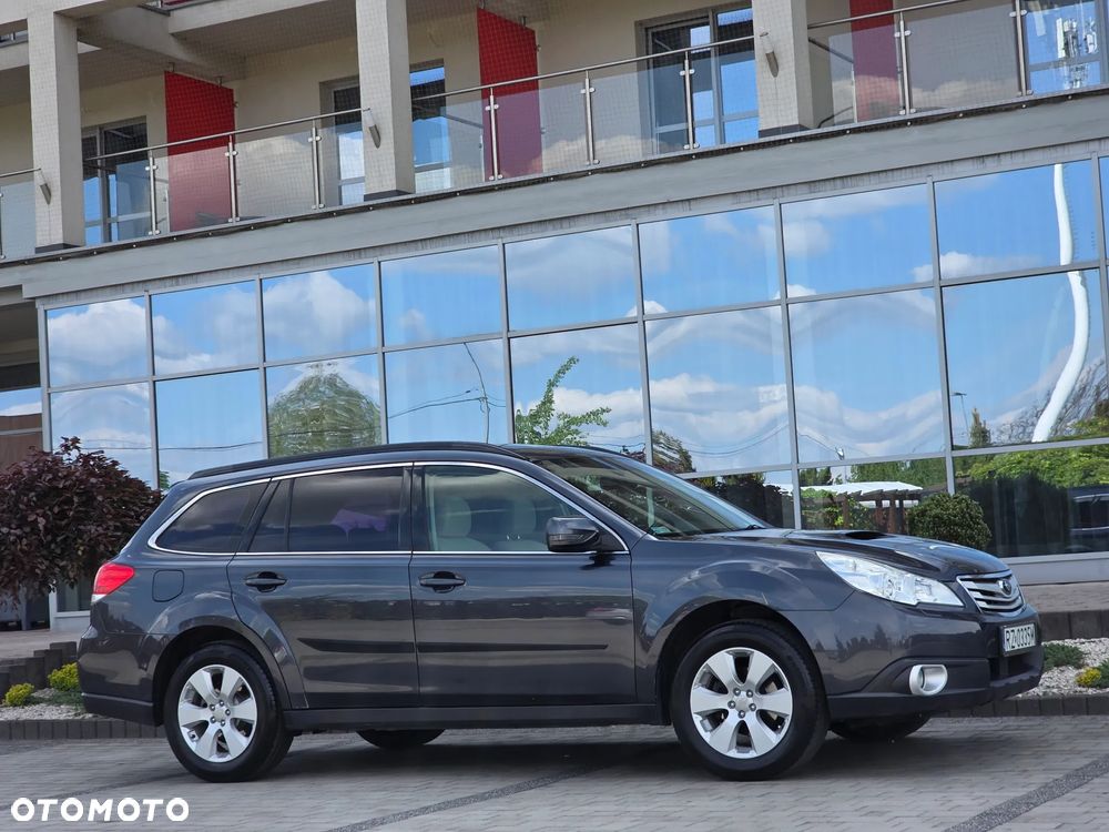 Subaru Outback - 19