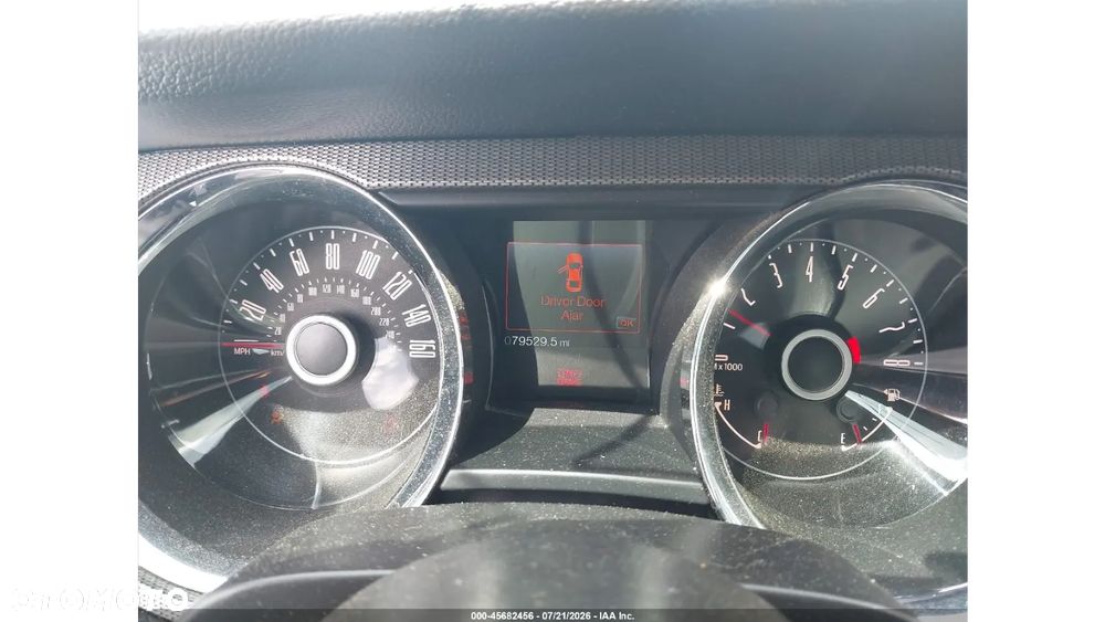 Ford Mustang 5.0 V8 GT - 11