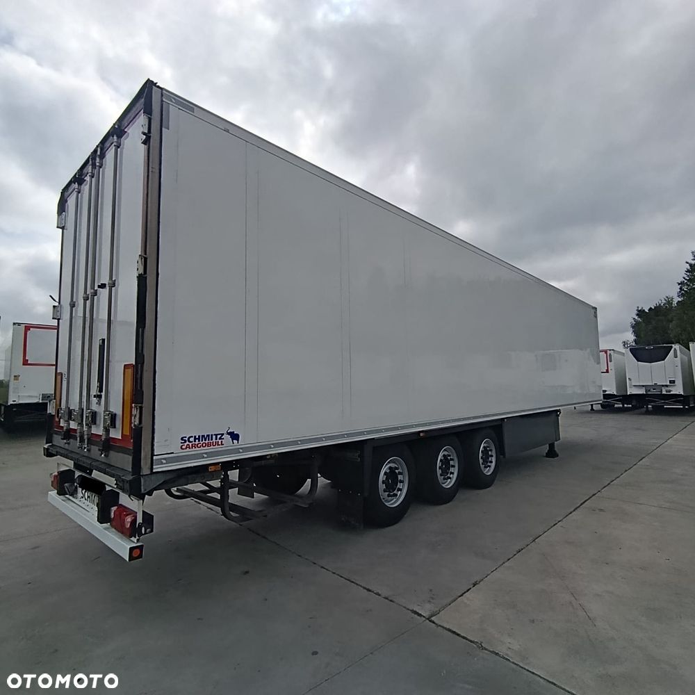 Schmitz Cargobull Chłodnia Schmitz 2019 r., Listwa LDS - AMAZON , z Carrier Vector 1950 - 4