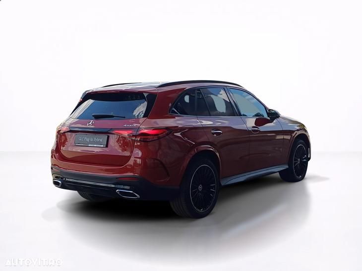 Mercedes-Benz GLC 300 e 4Matic 9G-TRONIC AMG Line Advanced - 8