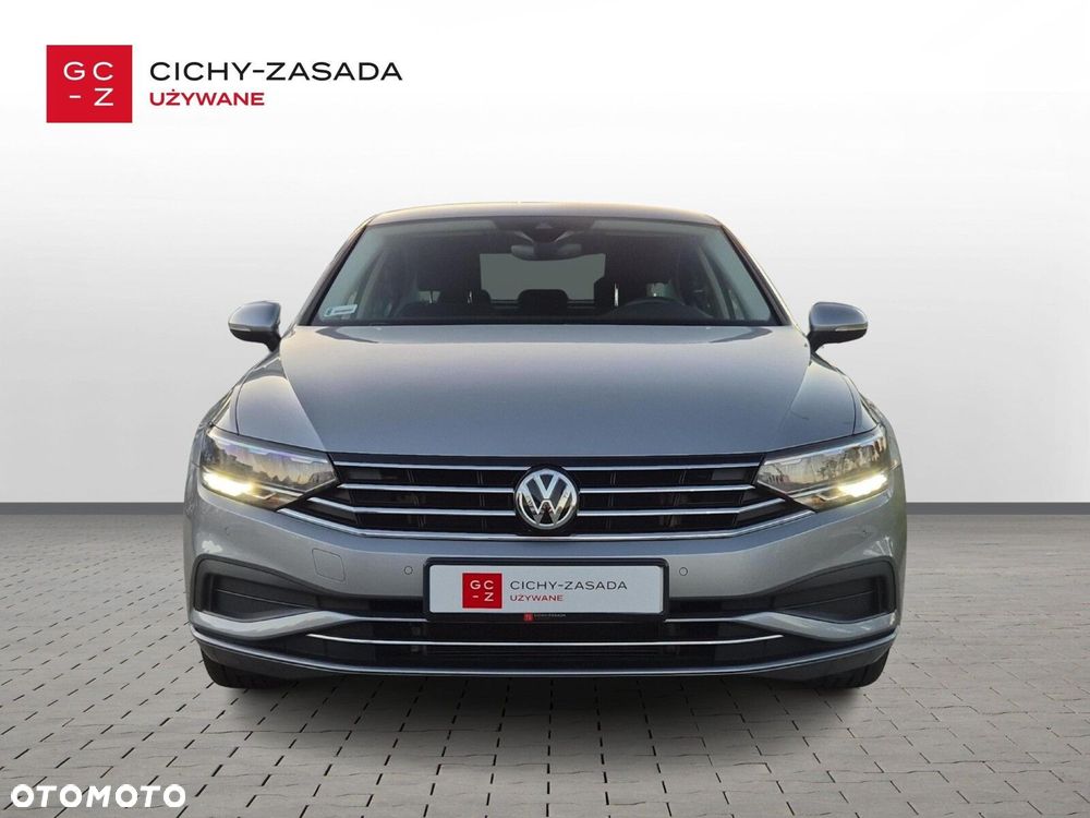 Volkswagen Passat 2.0 TDI EVO Business DSG - 8