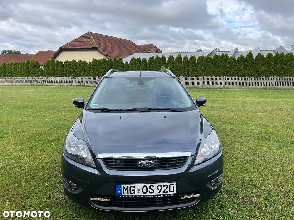 Ford Focus 1.8 Style+ - 10