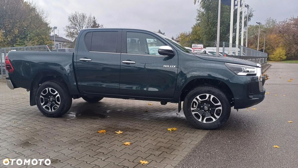 Toyota Hilux - 5