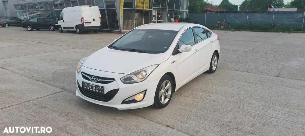 Hyundai i40 i40cw 1.7 CRDi blue Style - 1