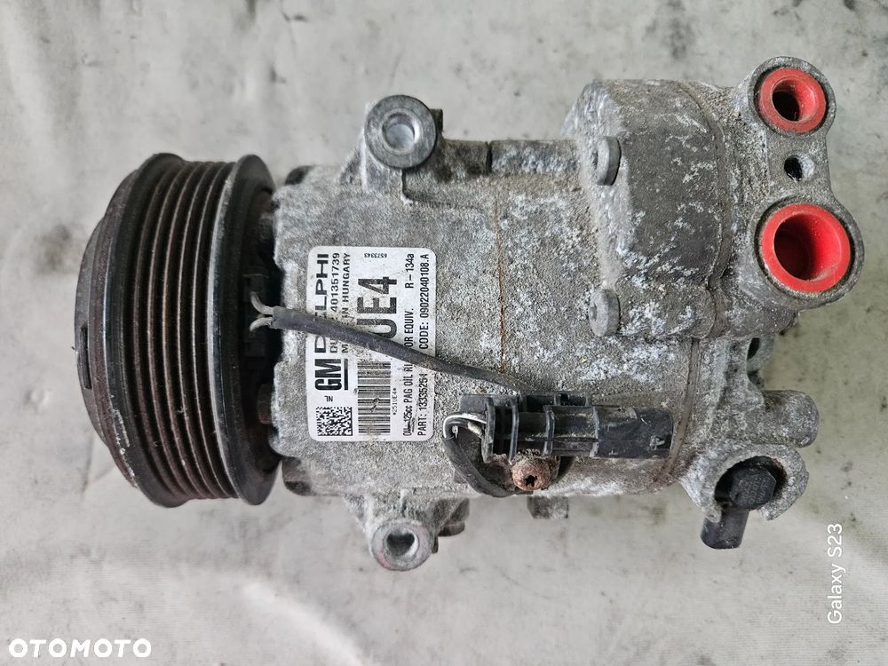 Sprężarka pompa klimatyzacji Opel ASTRA J Meriva B 1,3 1,7 CDTI Zafira C 13335251 UE4 - 1