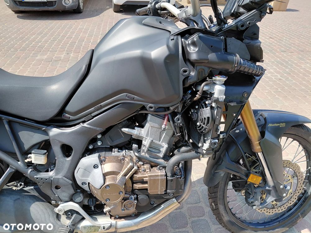 Honda CRF - 10