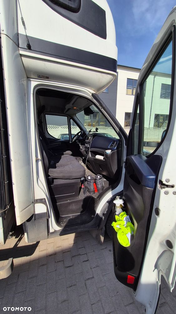 Iveco Daily 35S18 - 12