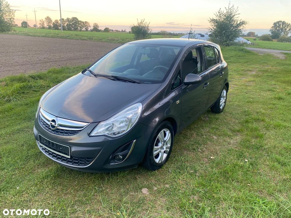 Opel Corsa - 1