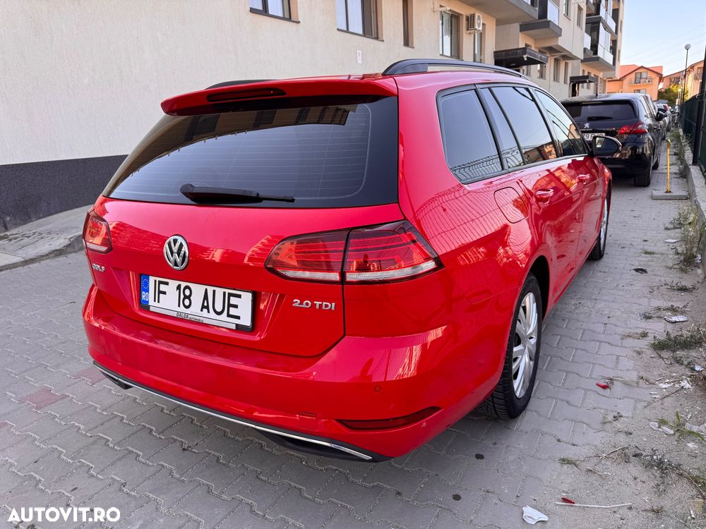 Volkswagen Golf 2.0 TDI DSG Comfortline - 3