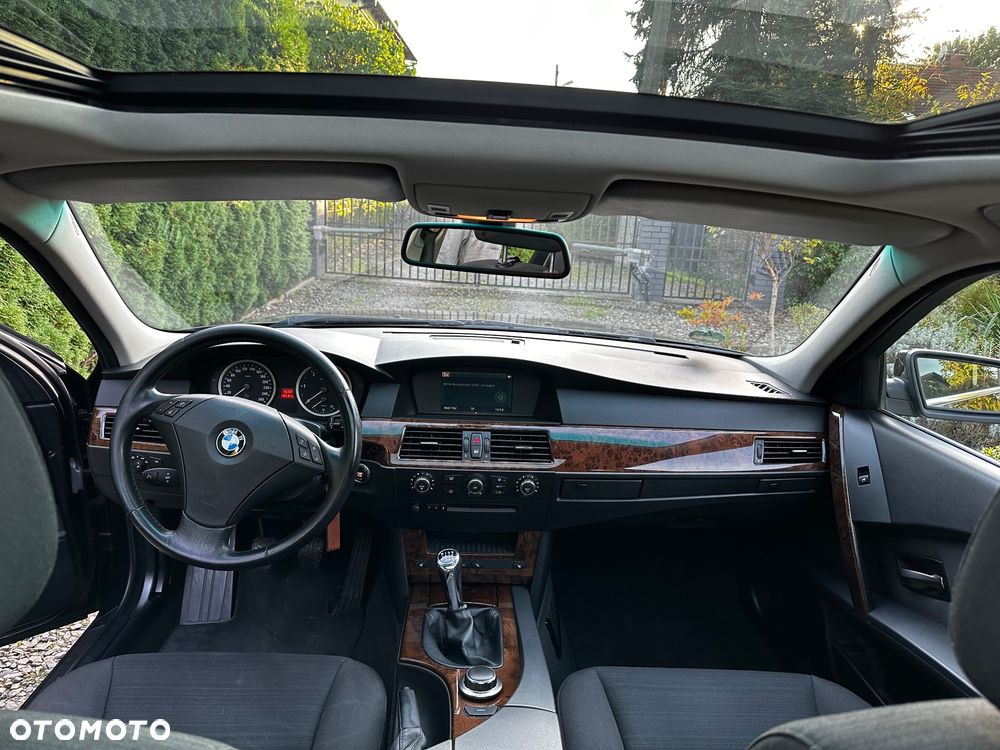 BMW Seria 5 520d - 7
