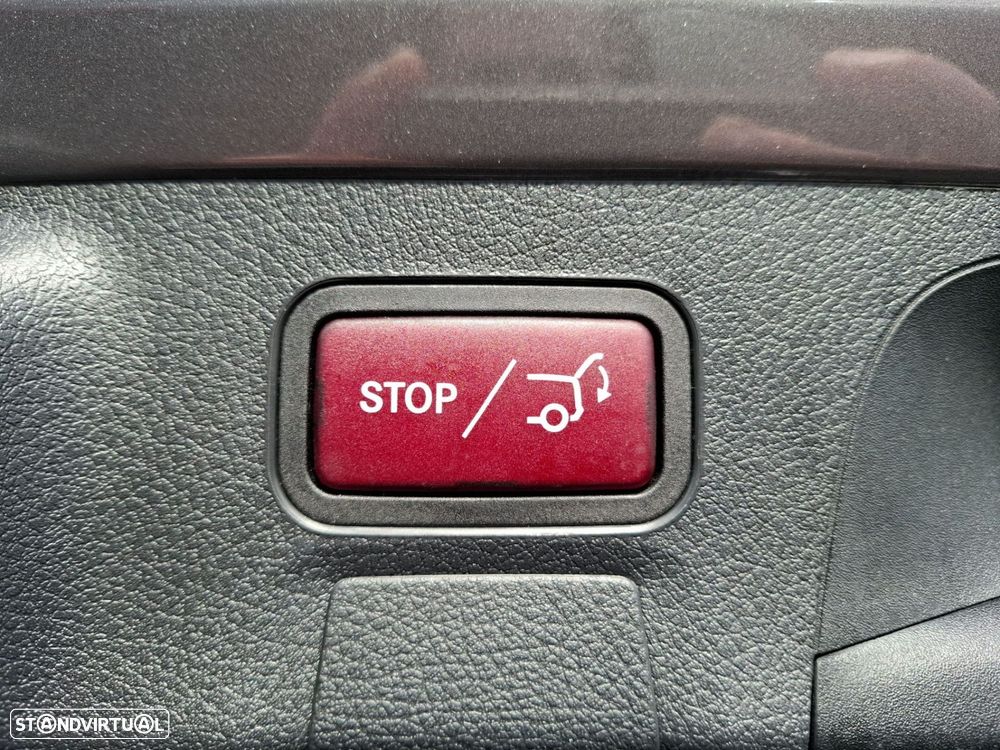 Mercedes-Benz CLA 180 d Shooting Brake AMG Line Aut. - 27