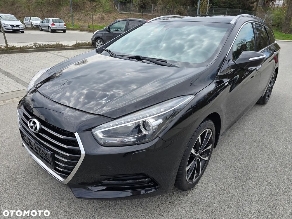 Hyundai i40 Kombi 1.7 CRDi DCT Premium - 27