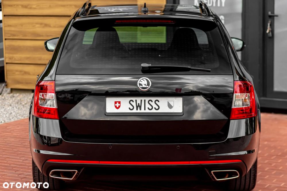 Skoda Octavia 2.0 TSI (Green tec) DSG RS - 12