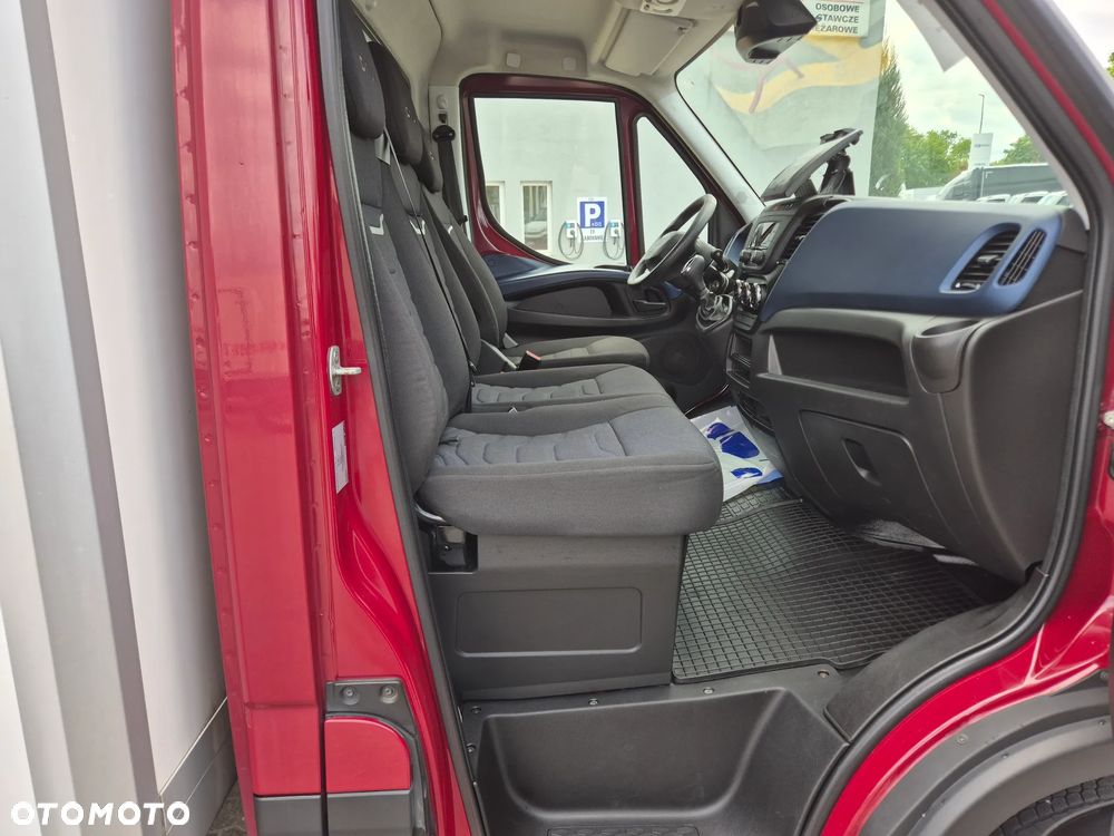 Iveco 50C/35 (32841) - 11